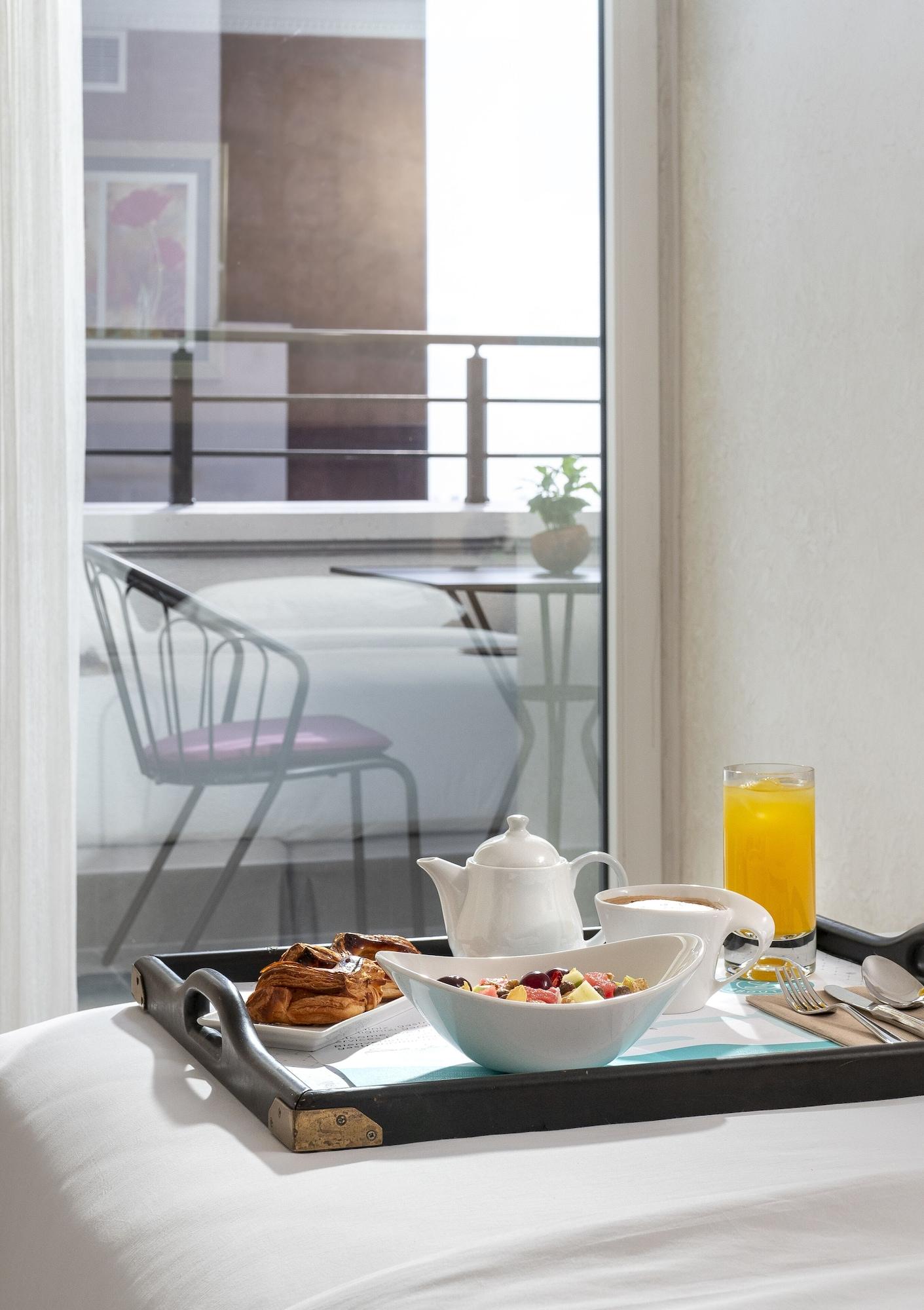Occidental Taksim Hotel Istambul Exterior foto