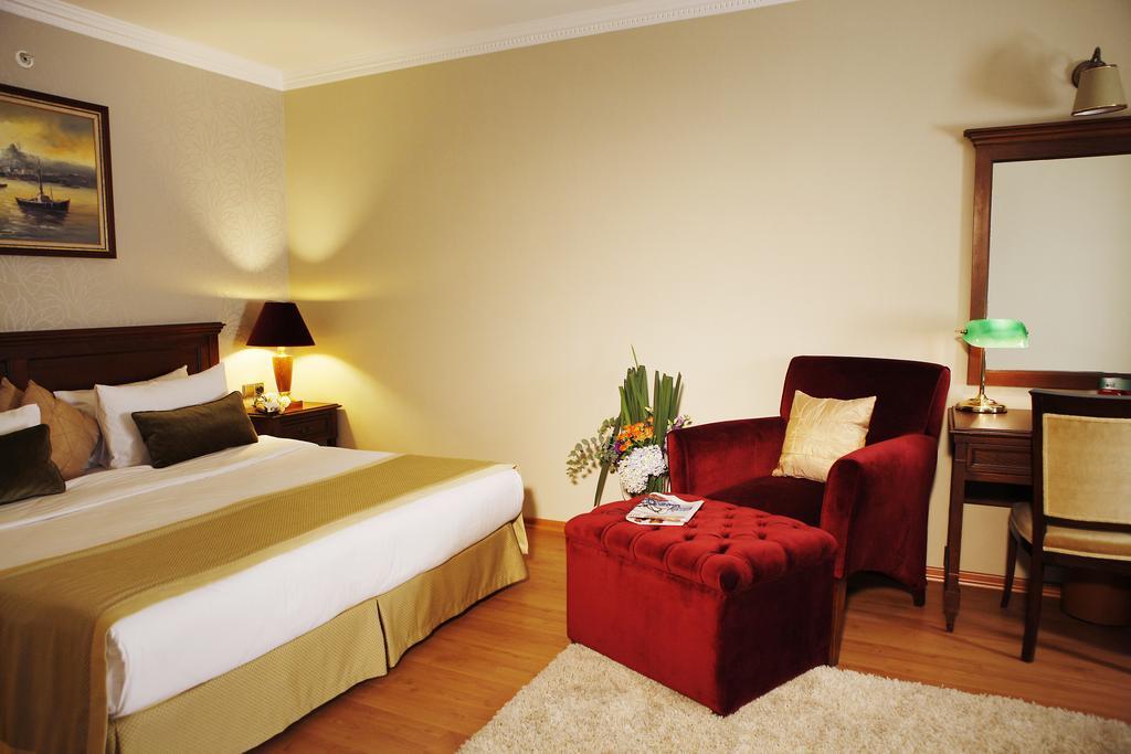Occidental Taksim Hotel Istambul Quarto foto