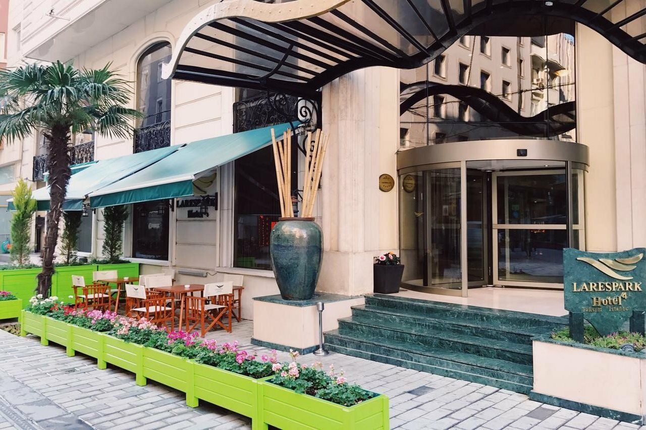 Occidental Taksim Hotel Istambul Exterior foto